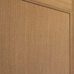 Close-up of White oak, flat slab in the finished house