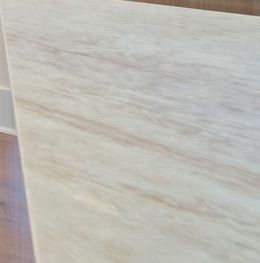 Close-up of Taj Mahal-look quartz in the finished house